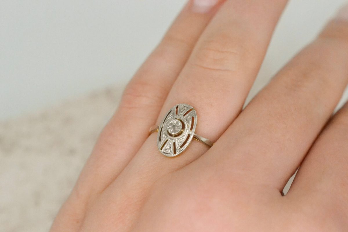 Bague Art Déco ovale Diamant