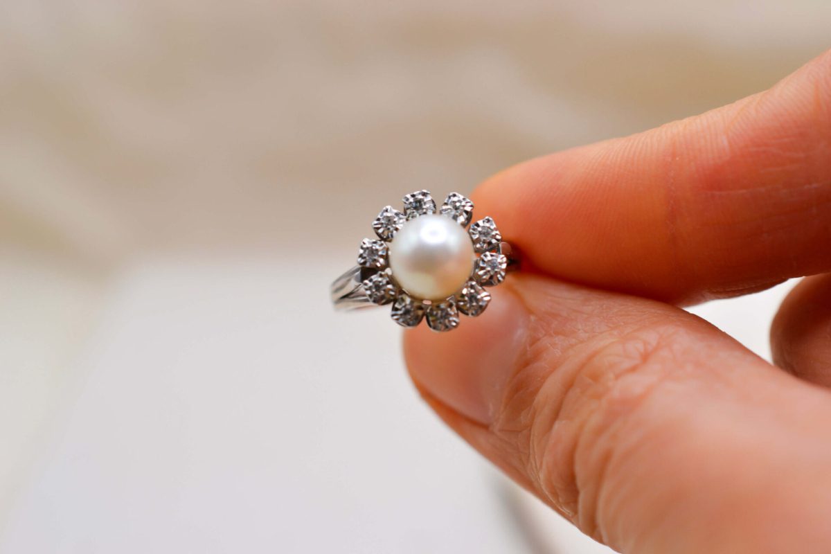 Bague circulaire Perle et Diamants