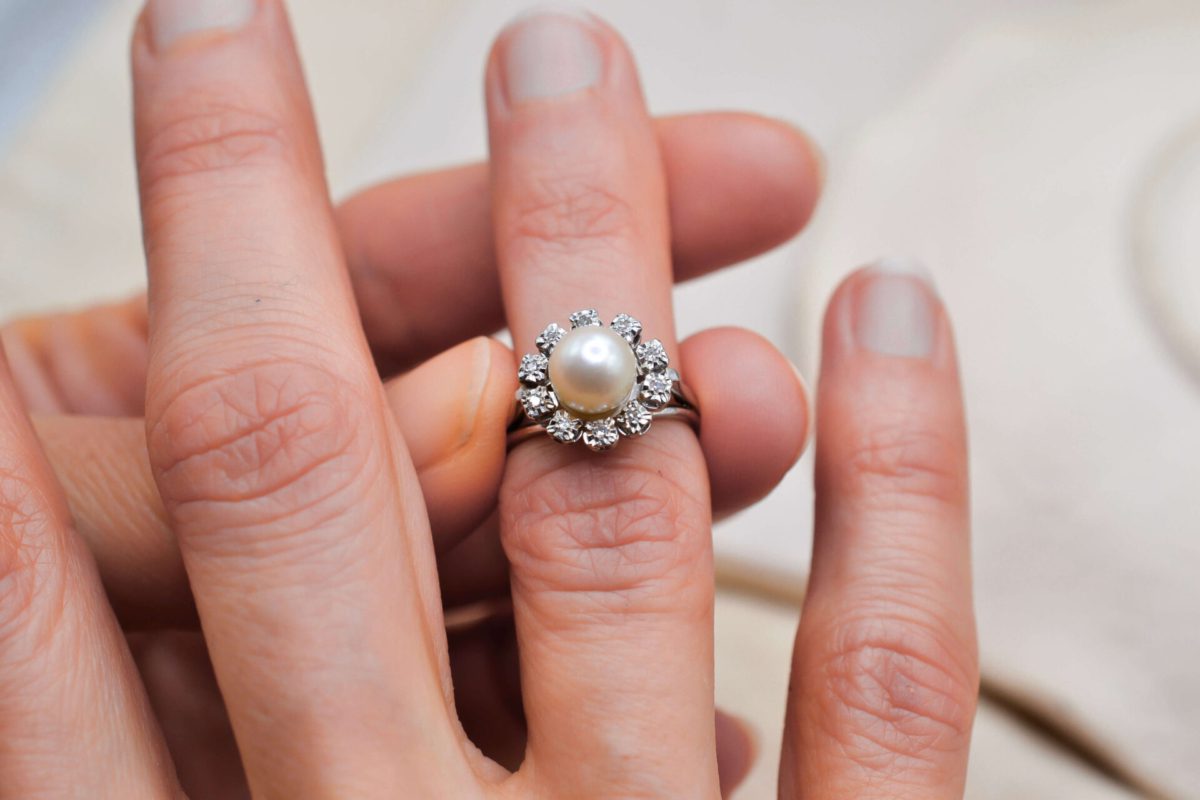 Bague circulaire Perle et Diamants