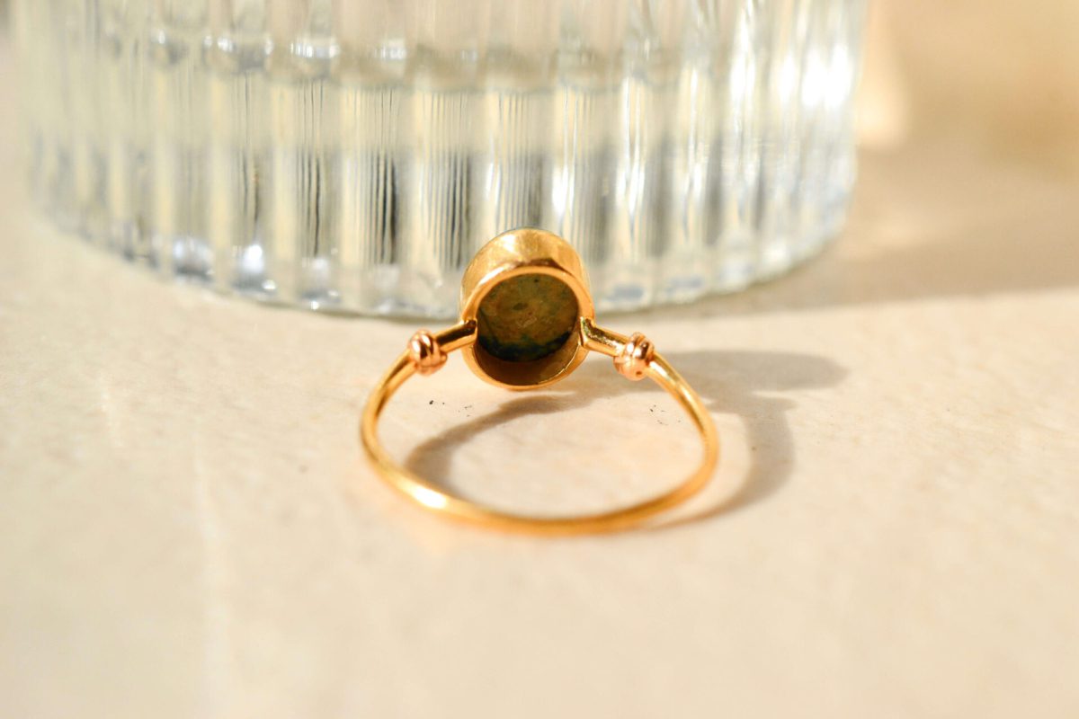 Bague Cabochon Pierre bleue