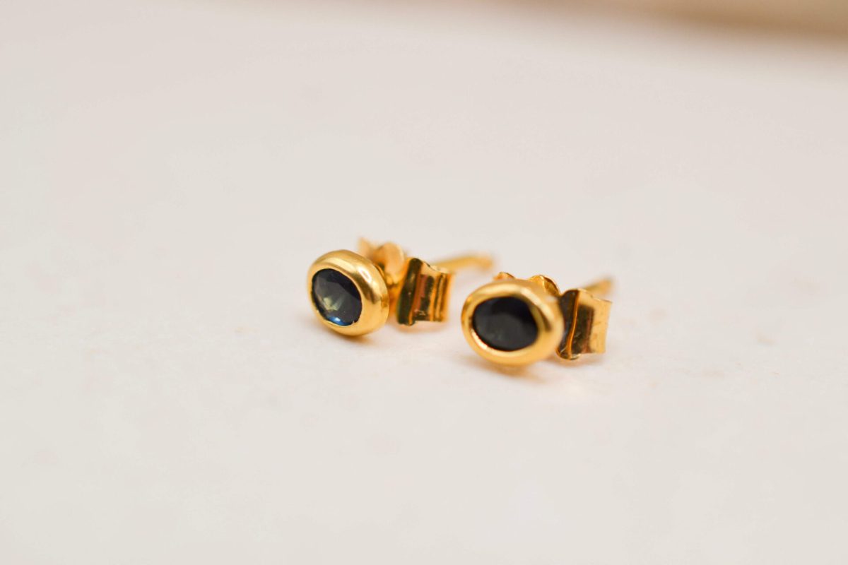 Puces Saphir taille ovale