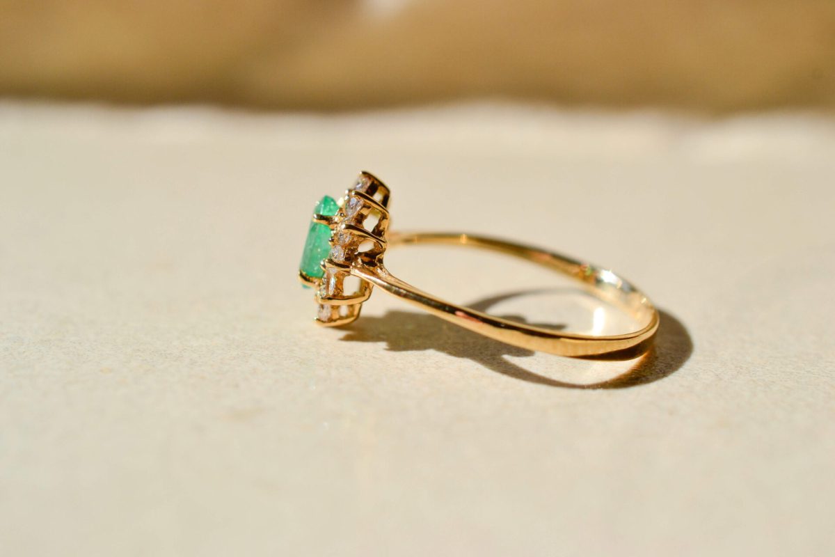 Bague Marguerite Émeraude 9K