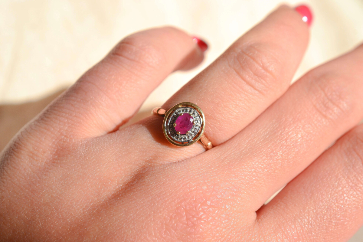 Bague Ovale 2 Ors Rubis