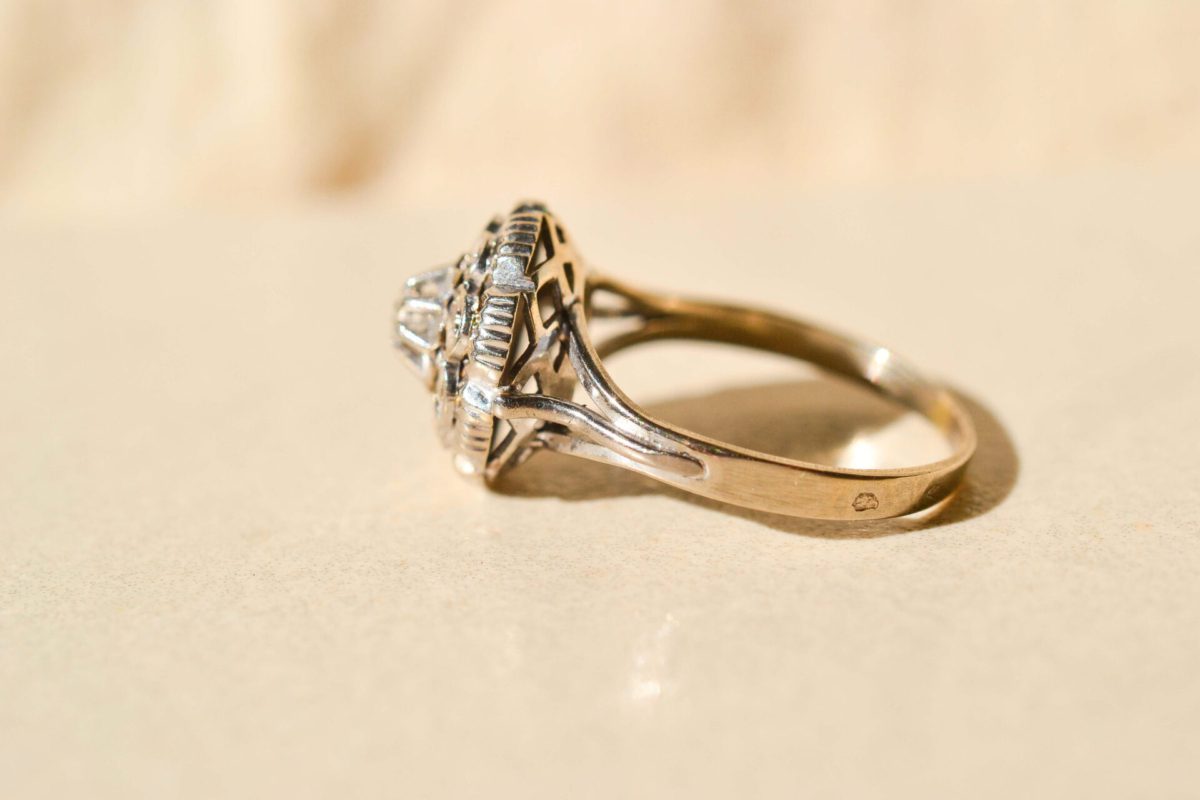 Bague fleur Diamants Or blanc