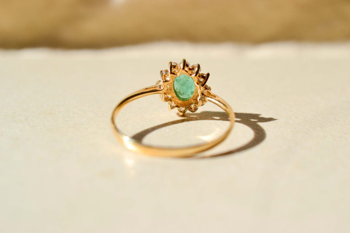 Bague Marguerite Émeraude 9K