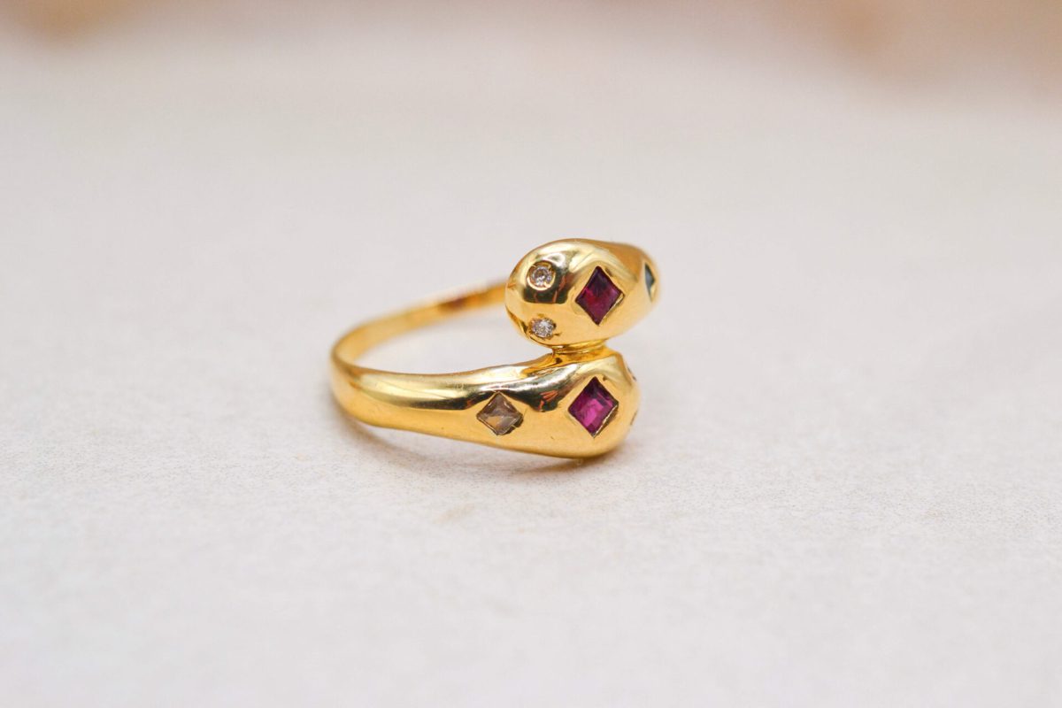 Bague serpent Diamant Saphir Rubis