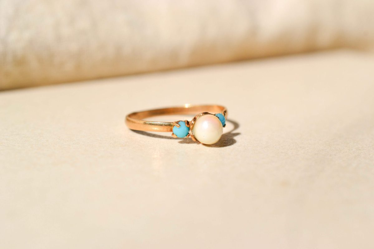 Bague Perle et pierres turquoises