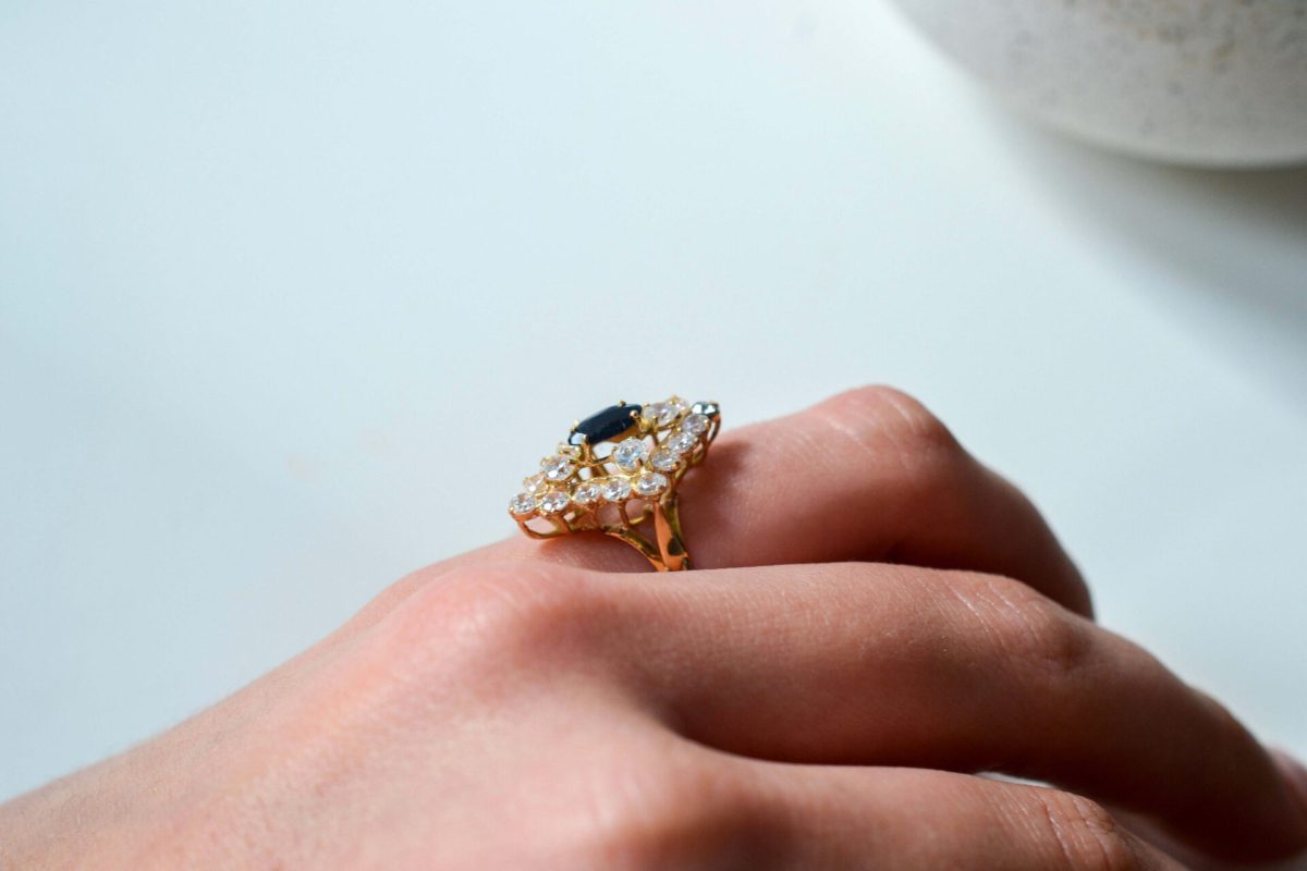 Bague Marquise Saphir Or jaune