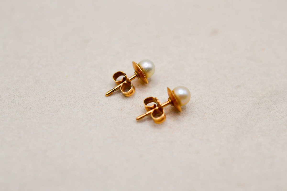 Puces d'oreilles Perles