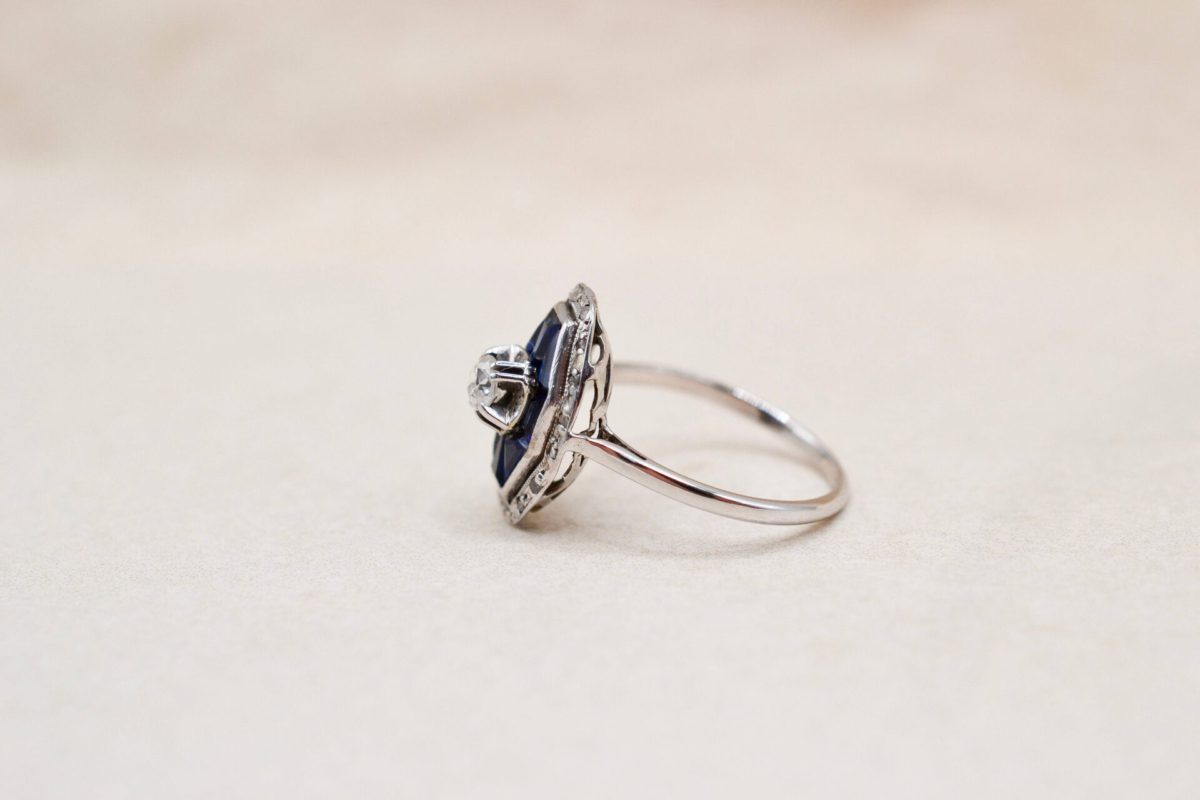 Bague octogonale Diamants et Saphir