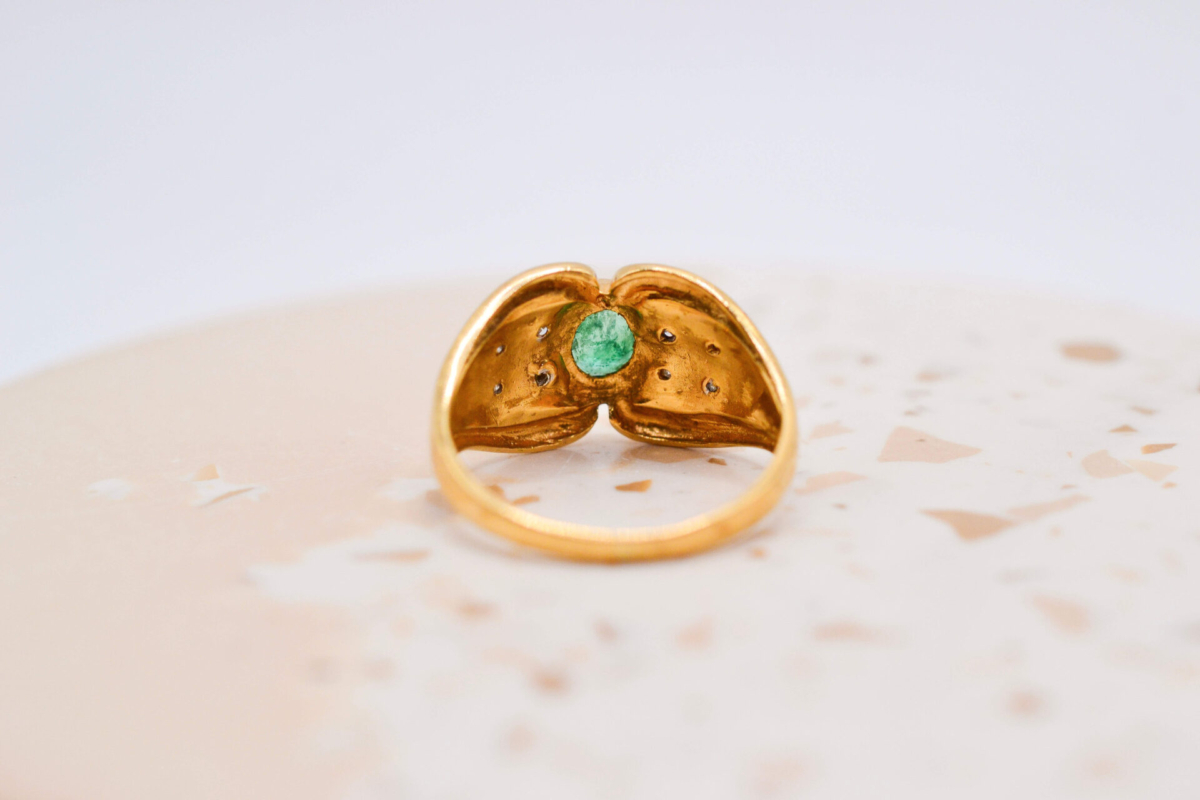 Bague nœud Emeraude Diamants