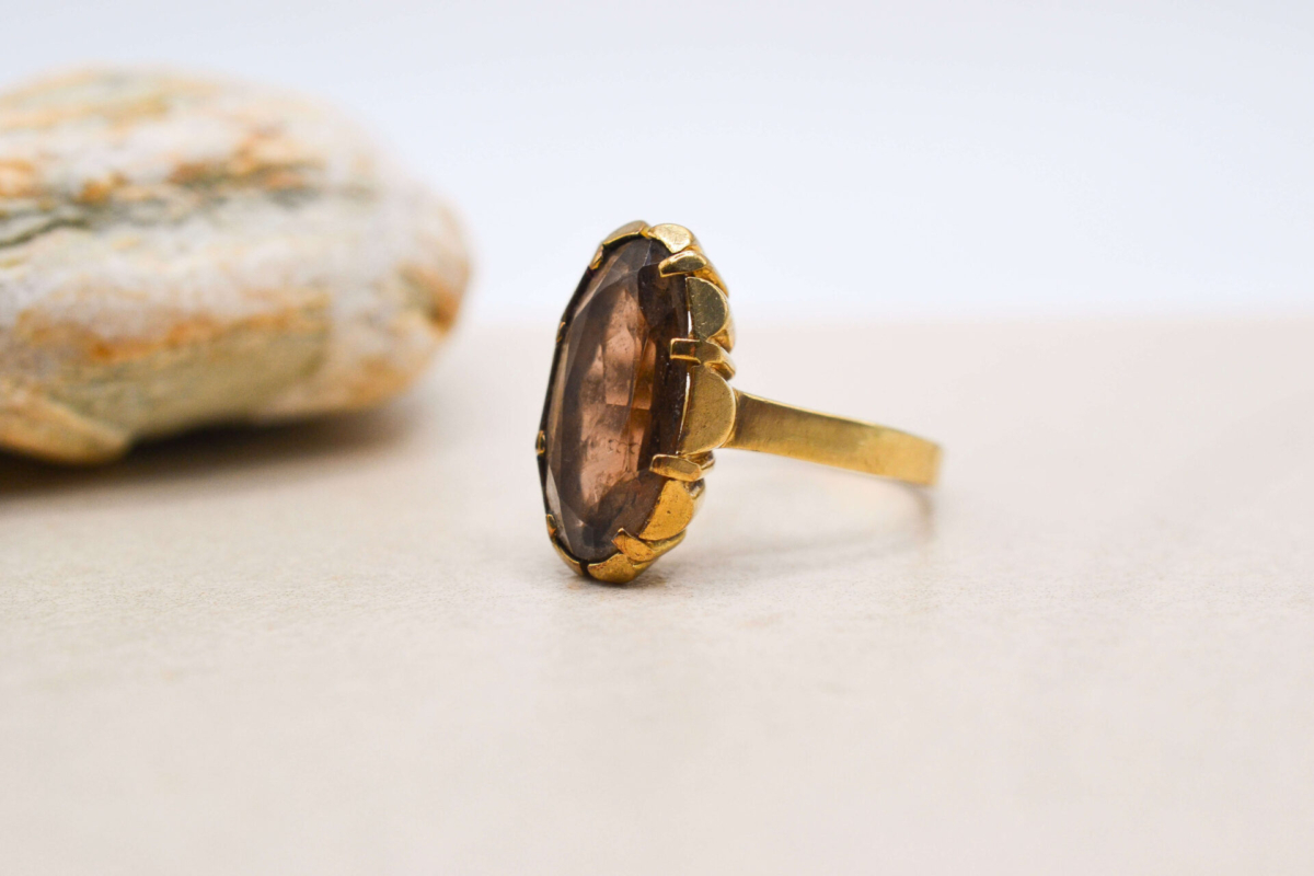 Bague navette Quartz 8 carats