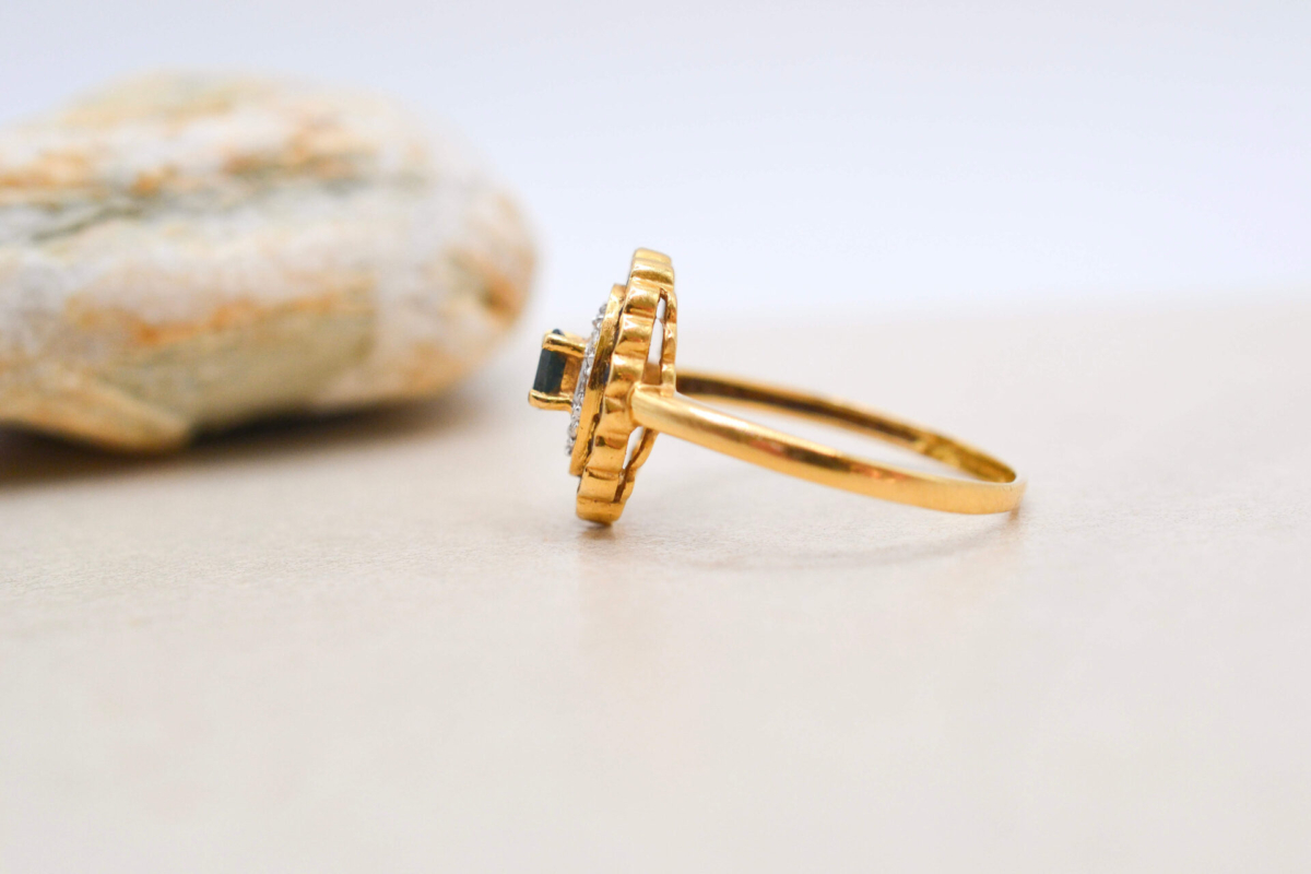 Bague ovale Saphir Diamants