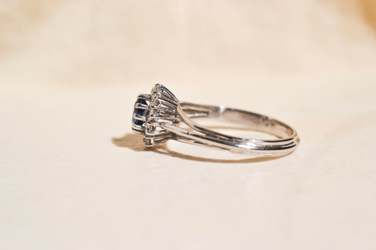 Marguerite Saphir Diamants & Or blanc
