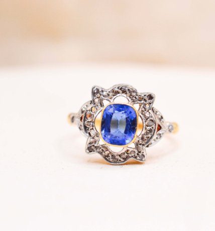 Bague Doublet Grenat & Diamants Polylobée
