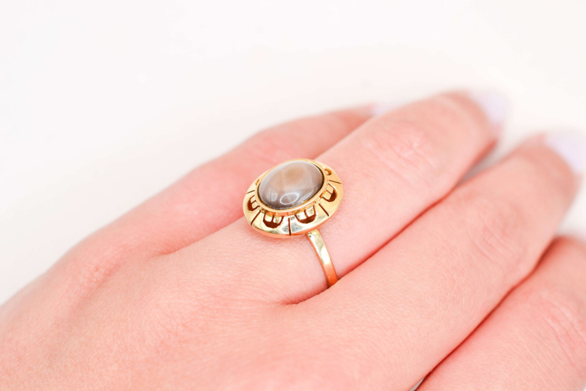 Bague Cabochon Chrysobéryl étoilé