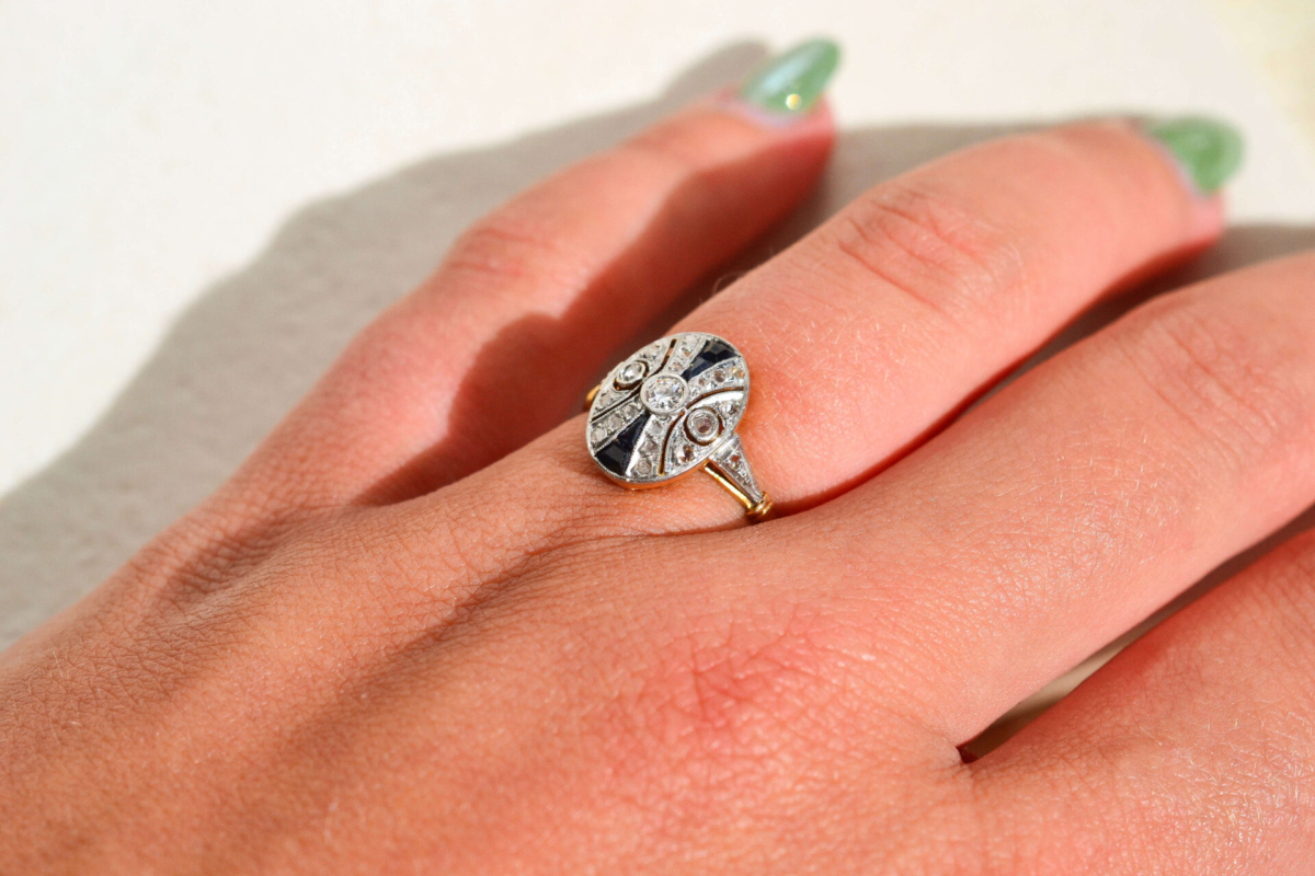 Bague Art Déco Saphir Diamants